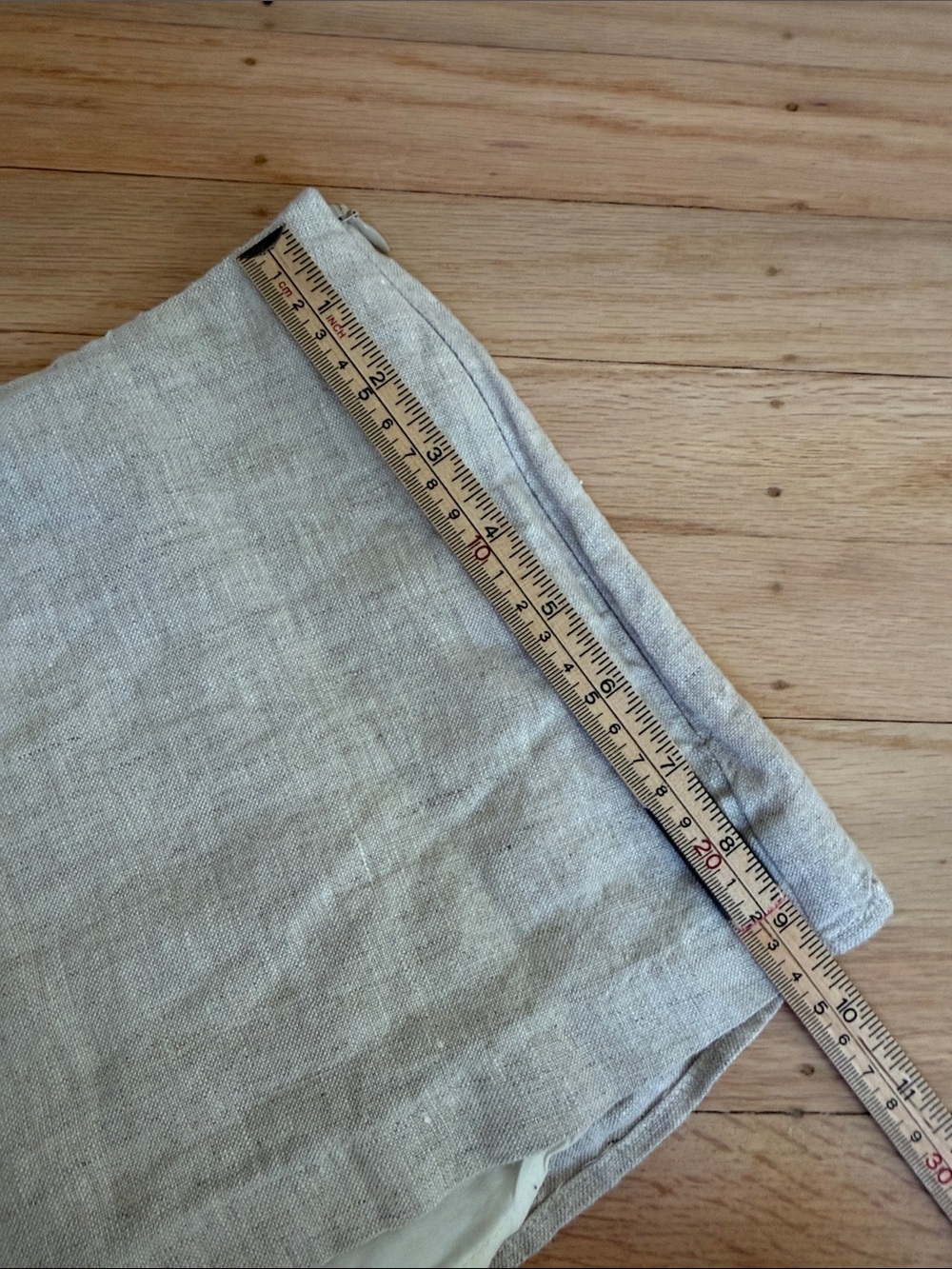 Reformation Mia Linen Neutral Mini Skort Size 6 Low Waist Minimalist Lightweight - Picture 9 of 10